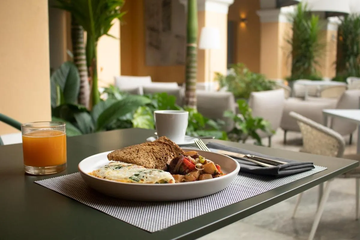 Palacio Provincial San Juan, Adults Only, Curio Collection By Hilton 3*,