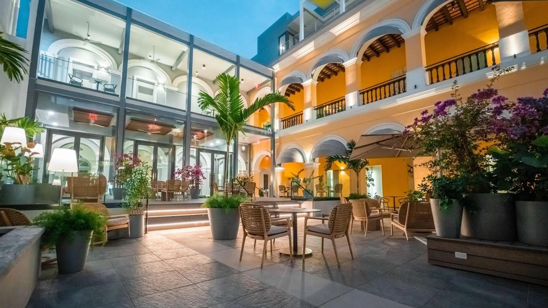 *** Hotel Palacio Provincial San Juan, Adults Only, Curio Collection By Hilton Puerto Rico