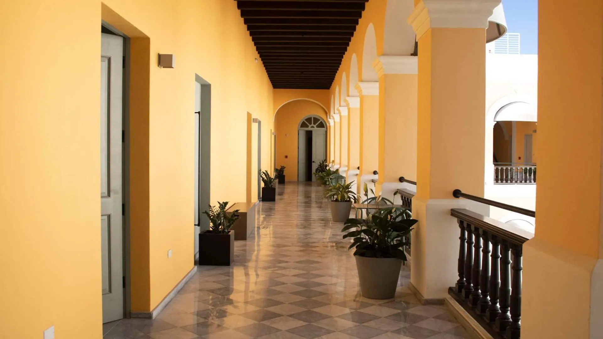 *** Hotel Palacio Provincial San Juan, Adults Only, Curio Collection By Hilton Porto Rico